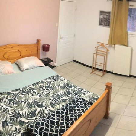 Comme A La Maison ! Chavanoz Dış mekan fotoğraf
