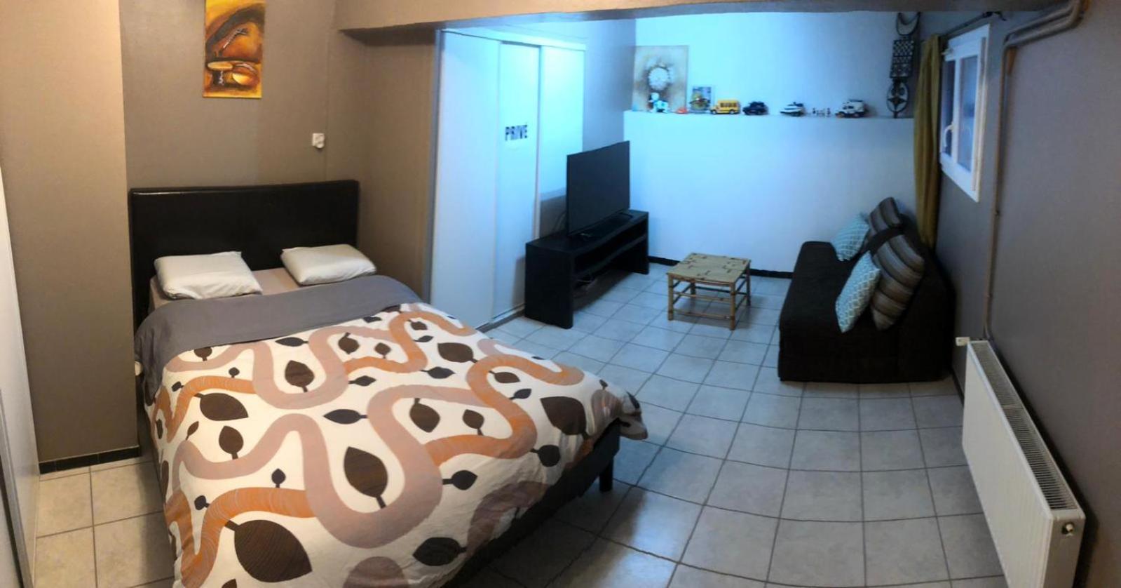 Comme A La Maison ! Chavanoz Dış mekan fotoğraf